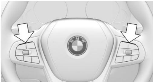 BMW BMW M8 GRAN COUPÉ (2022) - Affichages sur le volant - 1