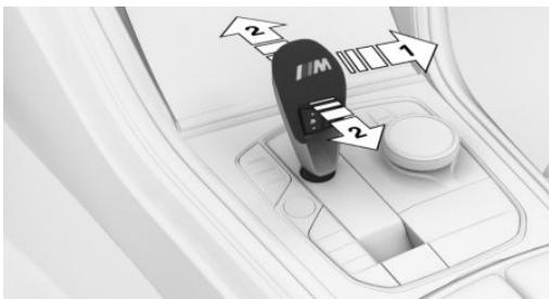 BMW BMW M8 GRAN COUPÉ (2022) - Activation du mode séquentiel - 1