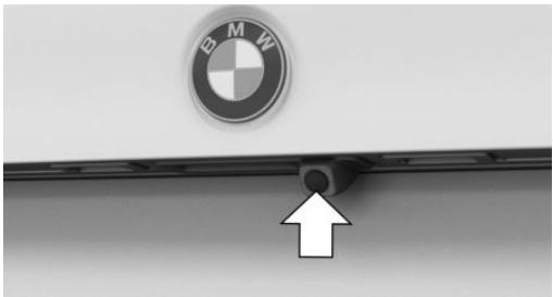 BMW BMW M8 GRAN COUPÉ (2022) - Caméra de recul - 1