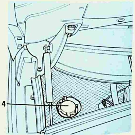 RENAULT 25 (1984-1988) - Niveau liquide de freins - 3
