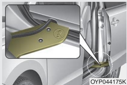 KIA Sedona YP (2014-2018) - MISE EN GARDE - 1