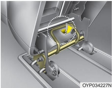 KIA Sedona YP (2014-2018) - - Objets - 9