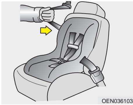 KIA Sedona YP (2014-2018) - Utiliser un appareil de retenue pour enfant - 6