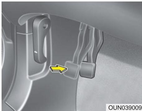 KIA Rondo UN (2006-2010) - FREIN DE STATIONNEMENT - 1