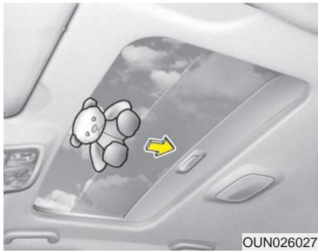KIA Rondo UN (2006-2010) - Ouverture du toit ouvrant - 1