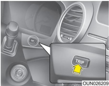 KIA Rondo UN (2006-2010) - Mettre l'indicateur ECO en/hors circuit - 1