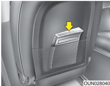 KIA Rondo UN (2006-2010) - AVERTISSEMENT - - 1