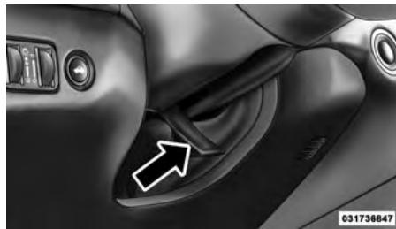 Chrysler 300 (2013) - COLONNE DE DIRECTION INCLINABLE ET TÉLÉSCOPIQUE - 1