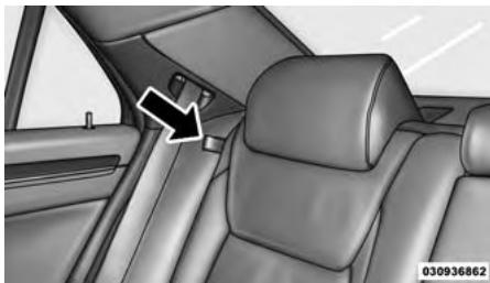 Chrysler 300 (2013) - Banquette arriré à dossiers rabattables - 1