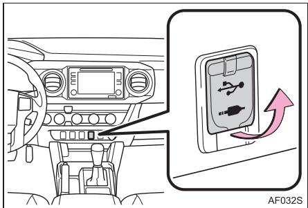 TOYOTA Tacoma N300 2018 - PRISE USB/AUX - 1