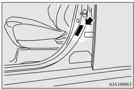 MITSUBISHI Outlander 3 (2015-2018) - Plaque d'information sur les pneus et la capacité de charge - 1