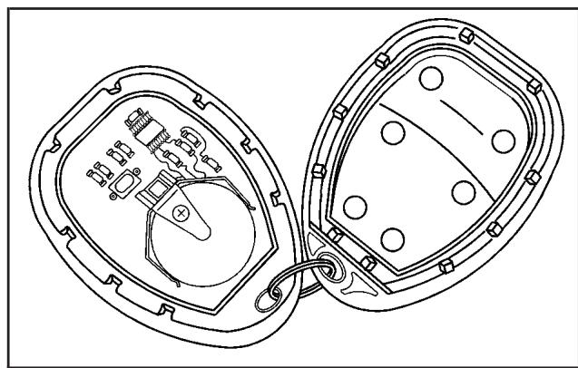 Saturn Relay (2007) - Remarque: Lorsque vous remplacez la pile, prendre soin de ne toucher àaucun des circuits. L'électricité statique de votre corps transférée à ces surfaces peut endommager I'émetteur. - 1