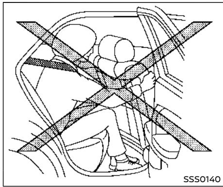 NISSAN Armada (2018) - Avertissement - 2