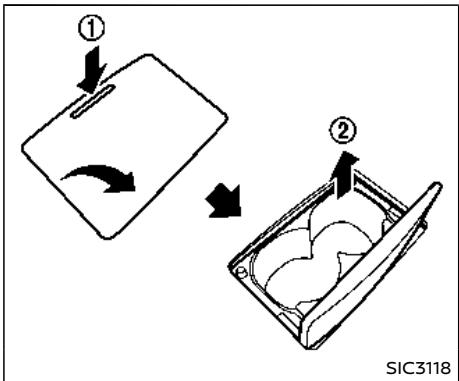 NISSAN Armada (2018) - Avant - 1
