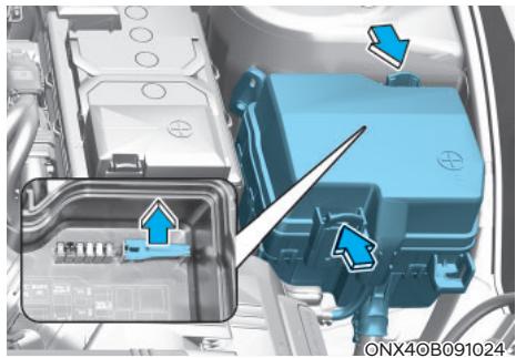 HYUNDAI Santa Cruz (2021) - Remplacement de fusible du tableau de bord - 2