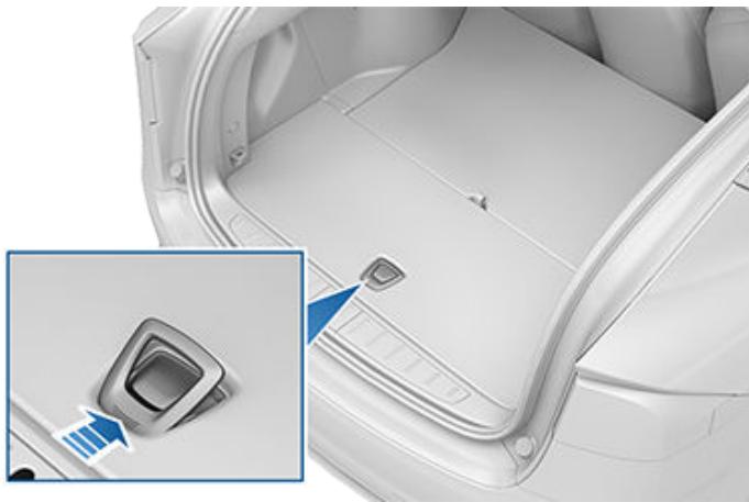 TESLA Model X (2015-2020) - Accès à l'espace de chargement - 1