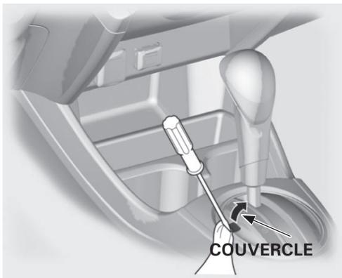 Honda Jazz 2 (2007-2014) - Système de déverrouillage du levier de vitesses - 1
