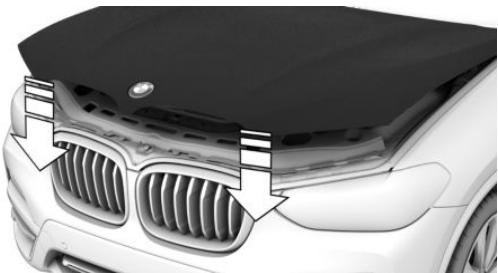 BMW X4 (2022) - Fermetre du capot - 1