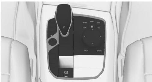 BMW X4 (2022) - Touchedanslevehicule - 1