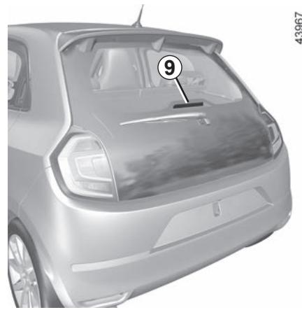 RENAULT Twingo 3 Phase 2 (2019) - FEUX ARRIÈRE ET LATERAUX : remplacement des lampes (2/3) - 3