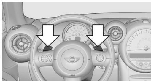 MINI Countryman (2010-2014) - Changement de vitesse par les palettes de commande sur le volant - 1
