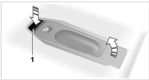 MINI Countryman (2010-2014) - Branchement/retrait de l'adaptateur snap-in - 3