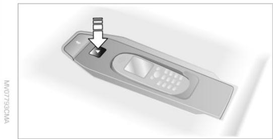 MINI Countryman (2010-2014) - Branchement/retrait de l'adaptateur snap-in - 4