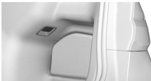 BMW M5 F90 (2017-2023) - Dans le compartiment à bagages - 1