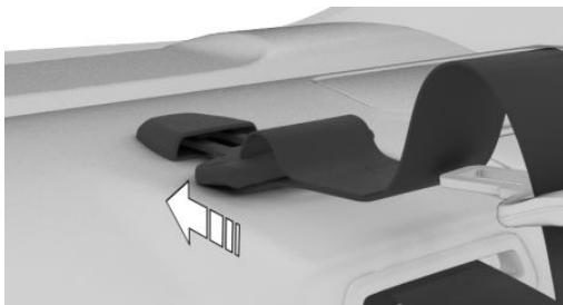 BMW M5 F90 (2017-2023) - Rabattre le dossier du siège arrêté depuis le compartiment à bagages - 1