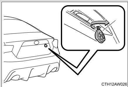 SUBARU BRZ (2017) - 1-2. Ouverture, fermetre et verrouillage des portes et du hayon du coffre Hayon du coffre - 2