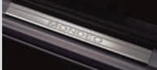 FORD Mondeo 3 (2010-2014) - Seuils de portes avec inscription "Mondeo"*** - 1