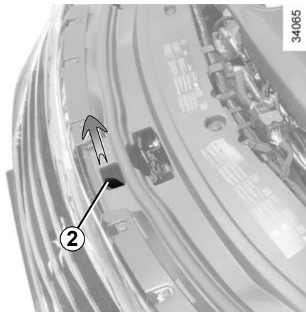 RENAULT Latitude Phase 2 (2013-2015) - Ouverture du capot - 2