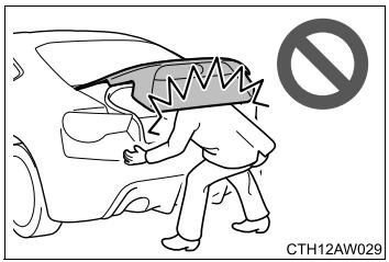 SUBARU BRZ (2016) - ■Utilisation du coffre - 1