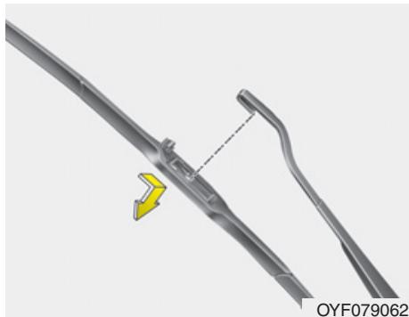 HYUNDAI Accent (2010-2018) - ATTENTION - 2