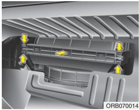 HYUNDAI Accent (2010-2018) - Remplacement du filtre - 2