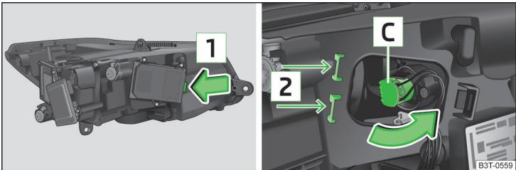 SKODA Superb 2 (2013-2015) - Remplacement de l'ampoule des feuels de route - 1