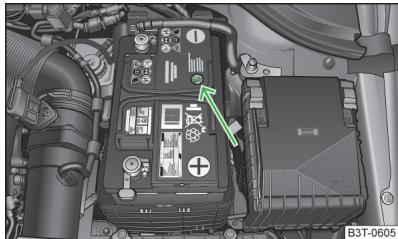 SKODA Superb 2 (2013-2015) - Contrôle du niveau de l'électrolyte - 1