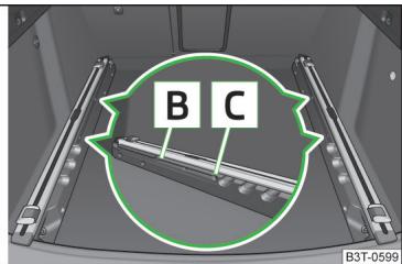 SKODA Superb 2 (2013-2015) - Montage et démontage du plancher de chargement variable - 4