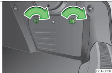 SKODA Superb 2 (2013-2015) - Compartiments lateraux dans le coffre à bagages - 2
