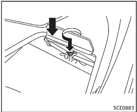 INFINITI Q70 (2014) - ATTENTION - 1