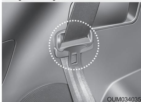 KIA Sorento (2017-2020) - Rangement de la ceinture de sécurité arrêté - 4