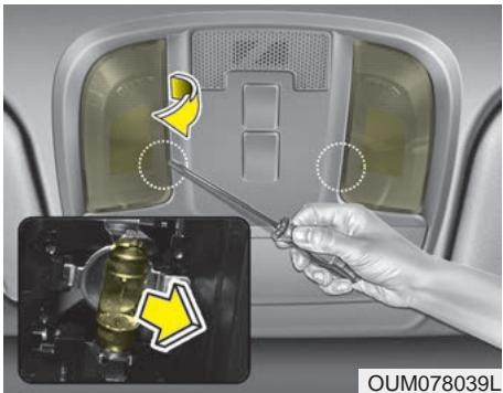 KIA Sorento (2017-2020) - Remplacement des ampoules des lampes de lecture (à ampoule) - 1