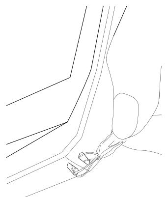 CROSSCALL COREM5 - Installation du cordon de sécurité* (leash) - 2