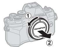 OLYMPUS EM10MarkIV - Fixation d'un objectif sur l'appareil photo - 3