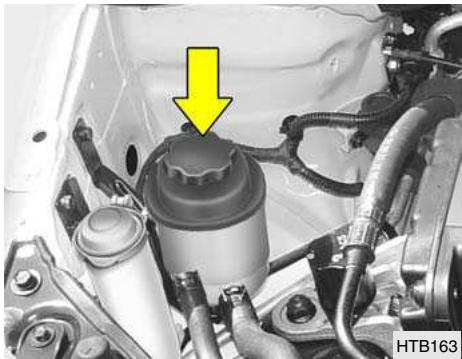 HYUNDAI Getz Phase 2 (2005-2009) - NIVEAU DU LIQUIDE DE LA SERVODIRECTION - 1