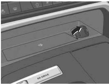 MAZDA CX-60 (2022) - Comment utiliser la prise pour accessoires - 1