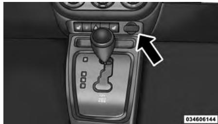 JEEP Patriot (2015) - PRISES DE COURANT - 1