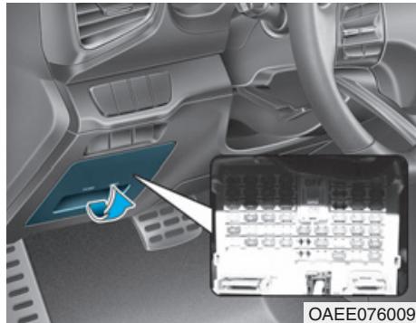 HYUNDAI Ioniq (2016-2019) - Remplacement de fusibles du tableau de bord - 1