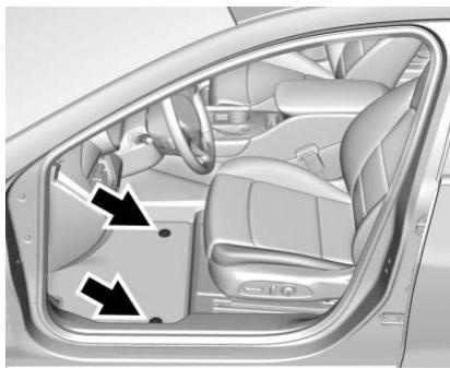CHEVROLET Malibu 9 (2023) - Dépose et remplacement des tapis de sol - 1