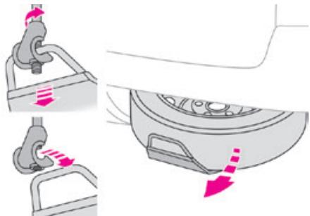 TOYOTA Proace City (2019-2023) - Extraction de la roue de secours du support - 3
